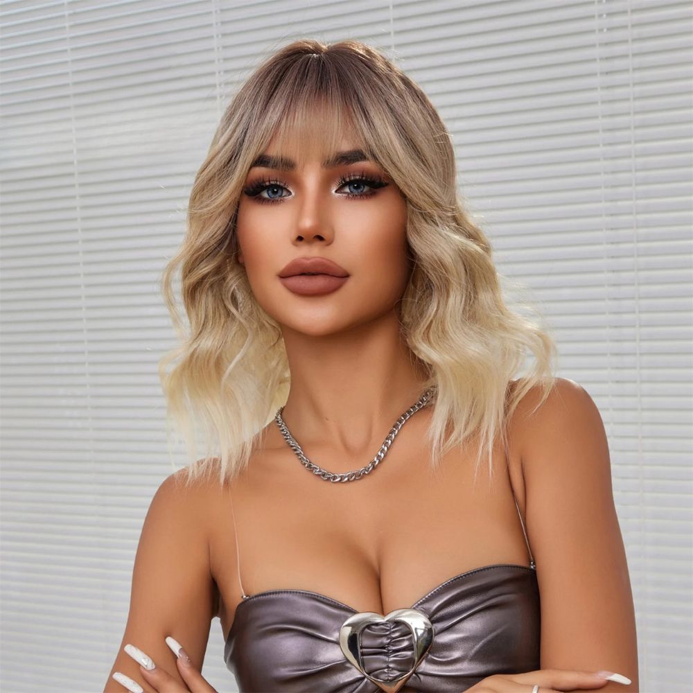 Blonde Short Wavy Wig